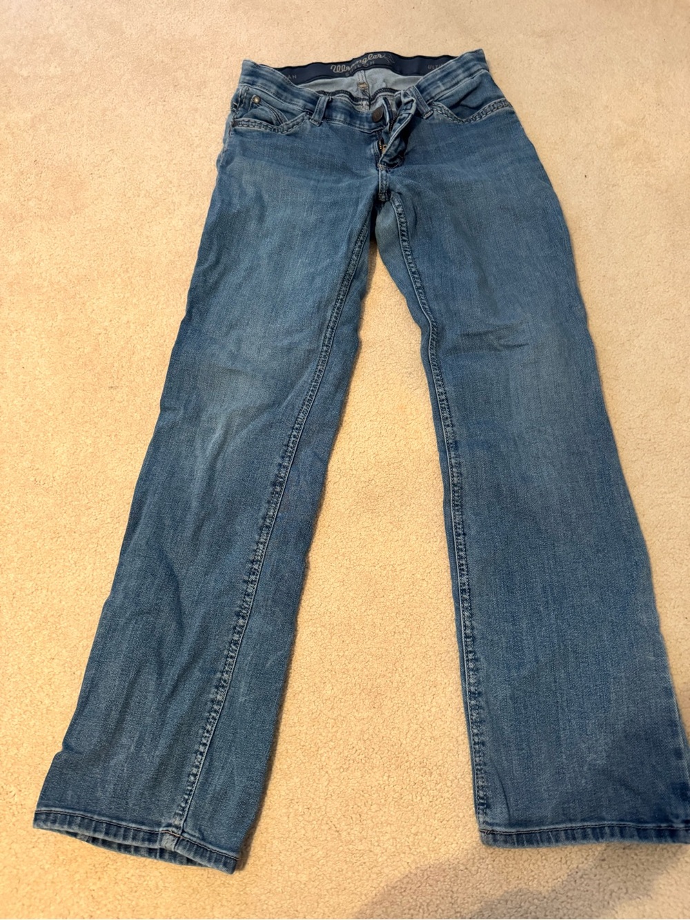 Wrangler Women's Boot Cut Jeans in Blue Wash